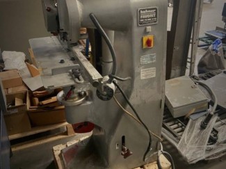 Stitching machine